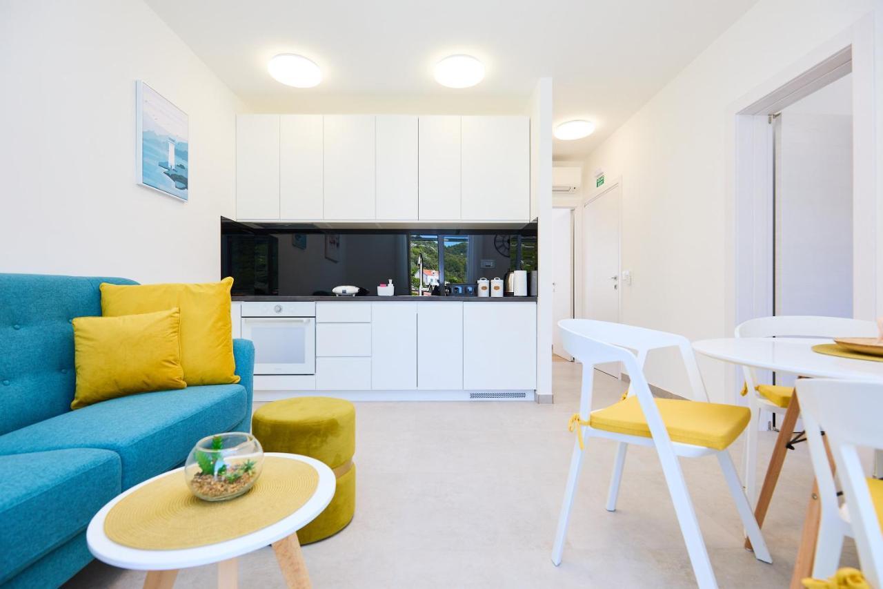 Green Lantern Apartments Okuklje Kültér fotó