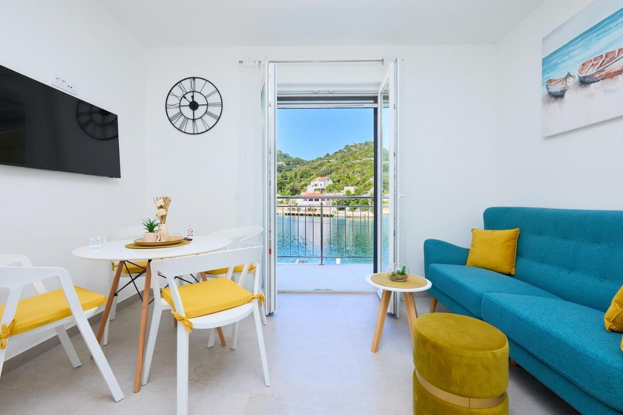 Green Lantern Apartments Okuklje Kültér fotó